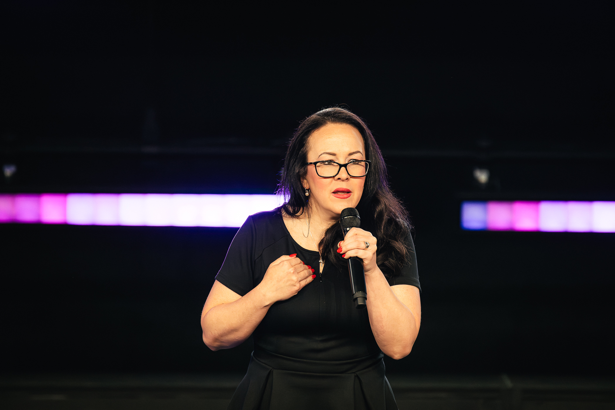 Tara LaFon Gooch speaking at the C-Suite for Christ summit